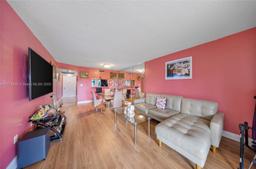 Picture of 901 Colony Point Cir # 509, Pembroke Pines, FL 33026