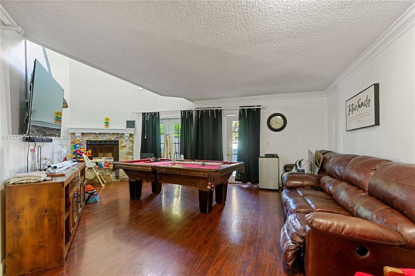 Picture of 10057 Romaine Cir N, Jacksonville FL 32225