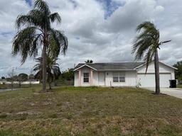 Picture of 135 SW Felix Ave, Port St. Lucie, FL 34953
