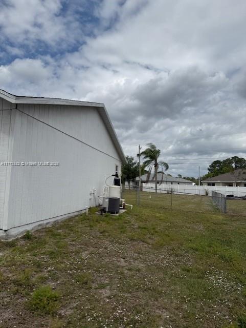 Picture of 135 SW Felix Ave, Port St. Lucie FL 34953