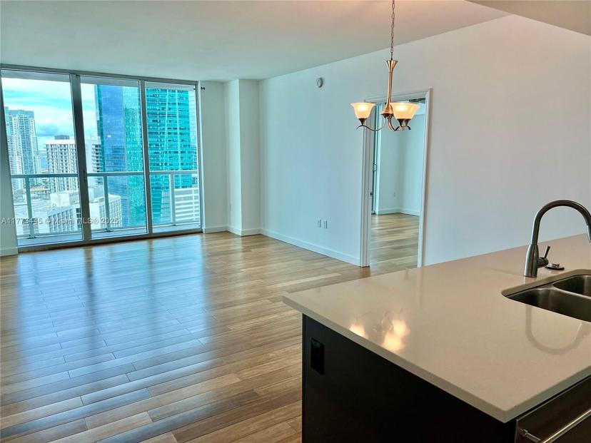 Picture of 55 SE 6Th St # 3503, Miami FL 33131
