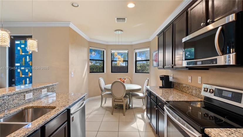 Picture of 2742 NE 1St St, Homestead FL 33033