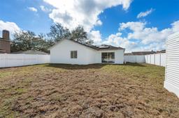 Picture of 4604 Hunts Ave, Plant City, FL 33566