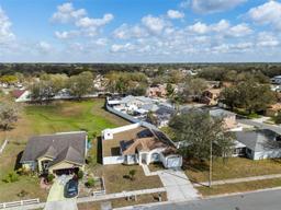 Picture of 4604 Hunts Ave, Plant City, FL 33566