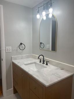 Picture of 3800 Palm Ave # 119, Hialeah, FL 33012