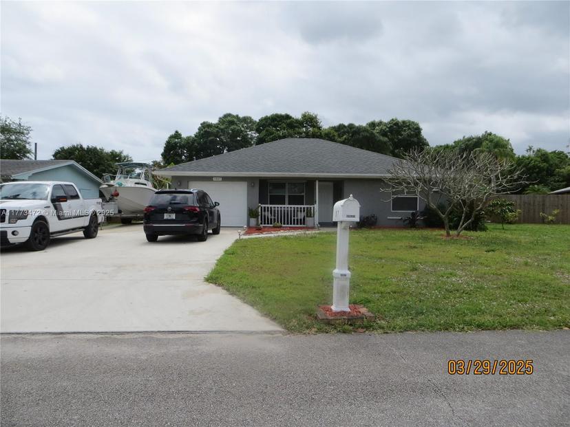 Picture of 1007 Barbados Ave, Fort Pierce FL 34982