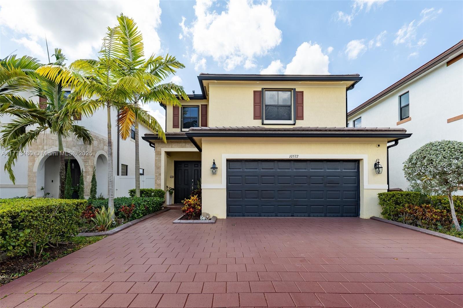 Picture of 10572 W 35Th Way, Hialeah, FL 33018