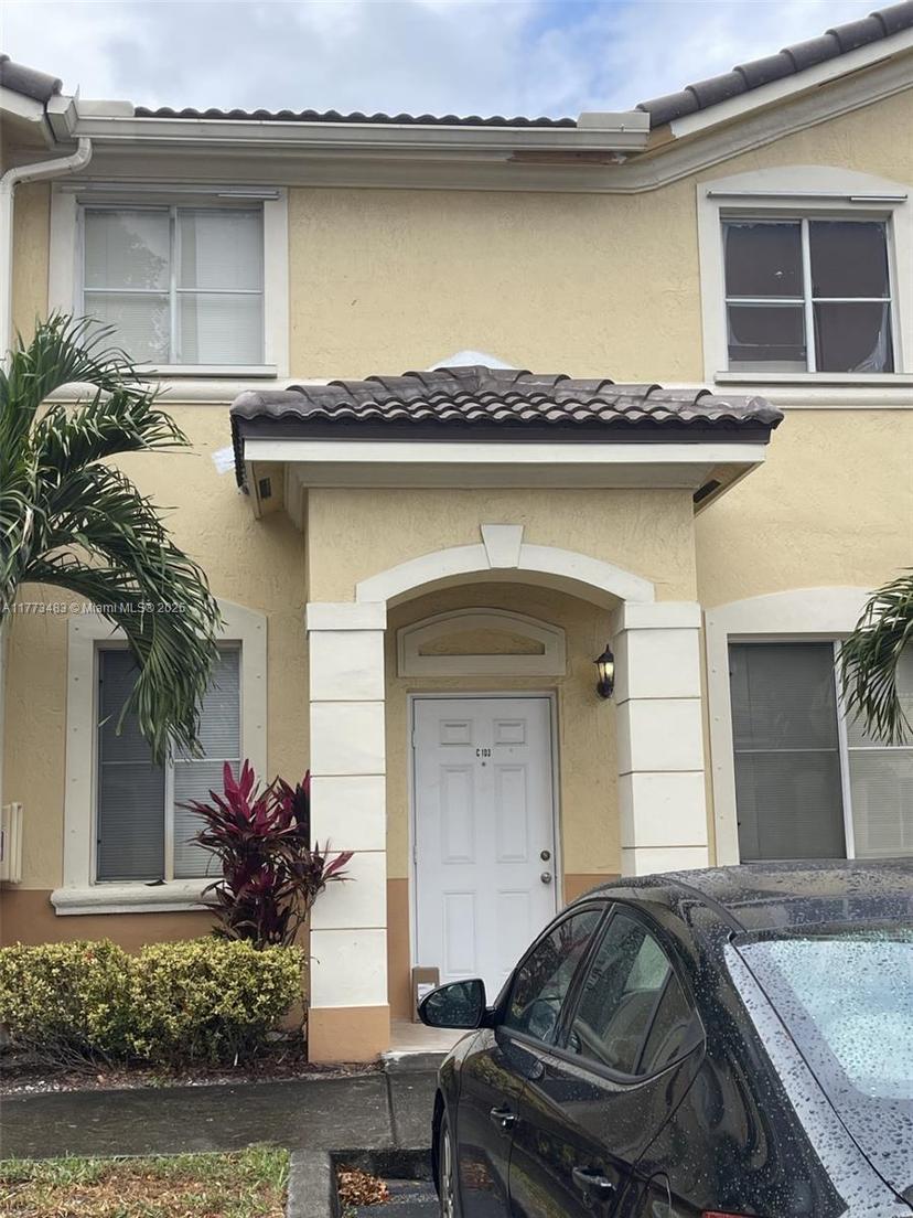Picture of 7010 NW 177Th St # C103, Hialeah FL 33015