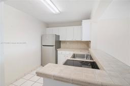 Picture of 5199 NW 7Th St # 603E, Miami, FL 33126