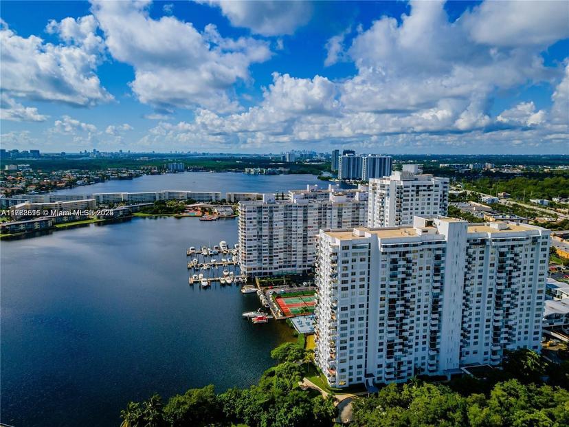Picture of 2780 NE 183Rd St # 712, Aventura FL 33160