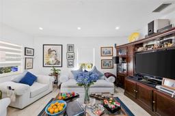 Picture of 1980 NE 173Rd St, North Miami Beach, FL 33162