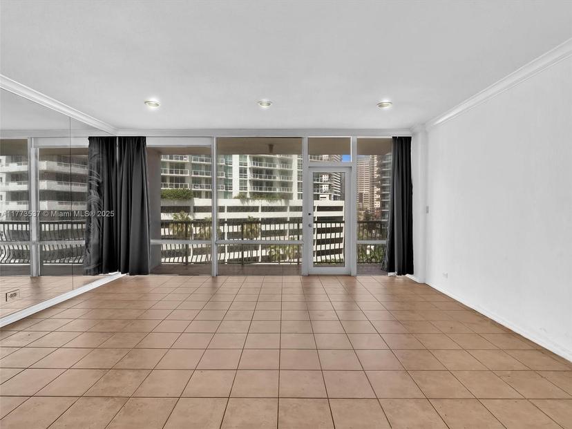 Picture of 1408 Brickell Bay Dr # 816, Miami FL 33131