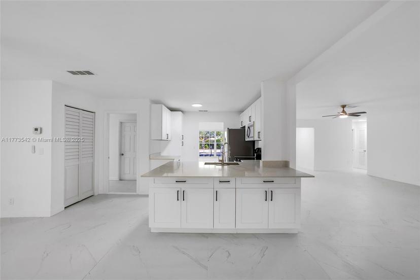 Picture of 11390 NW 37Th St, Coral Springs FL 33065
