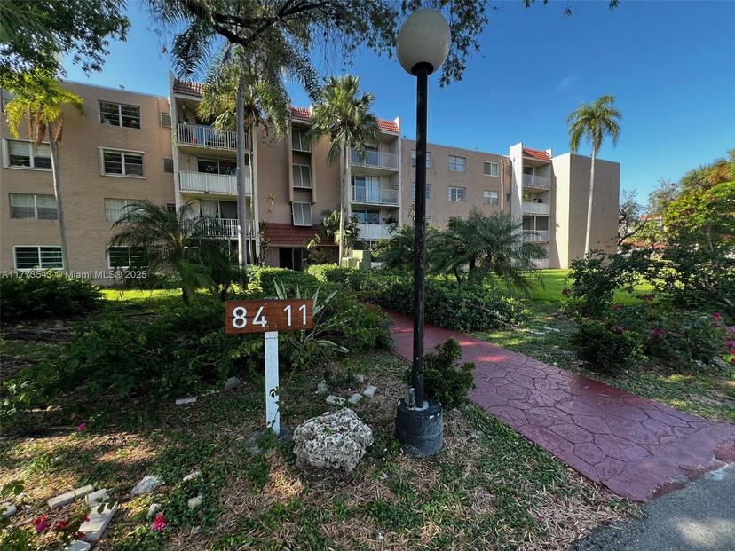 Picture of 8411 NW 8Th St # 105, Miami FL 33126