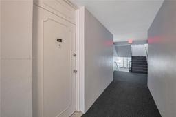 Picture of 922 NE 199Th St # 206, Miami, FL 33179