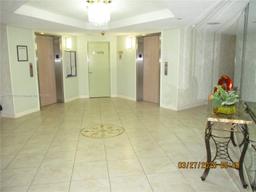 Picture of 1300 Saint Charles Pl, Pembroke Pines, FL 33026