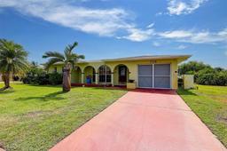 Picture of 779 SW Ravenswood Ln, Port St. Lucie, FL 34983