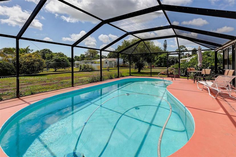Picture of 779 SW Ravenswood Ln, Port St. Lucie FL 34983