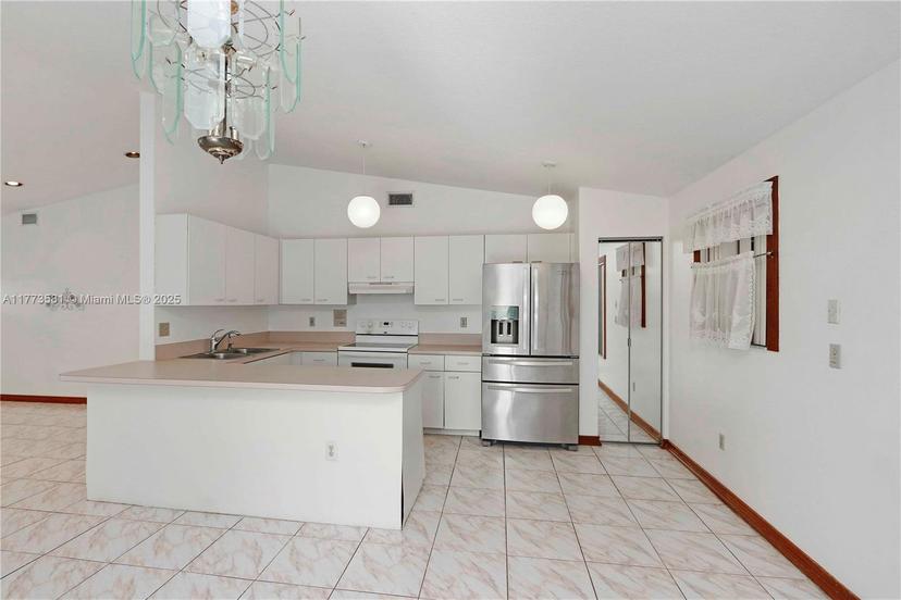 Picture of 13723 SW 282Nd Ter, Homestead FL 33033