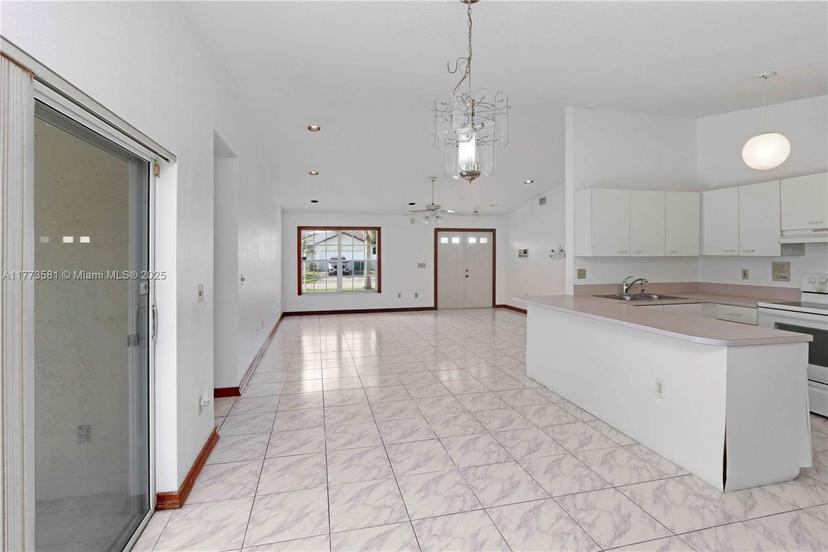 Picture of 13723 SW 282Nd Ter, Homestead FL 33033