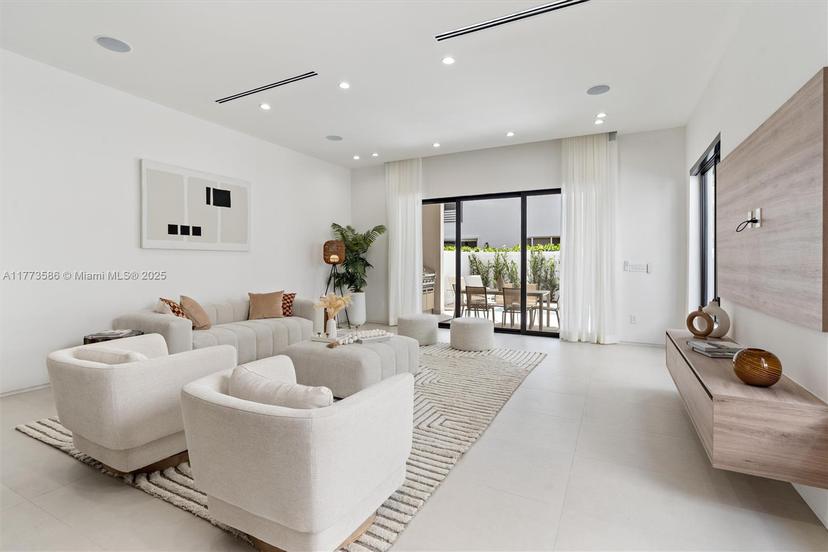 Picture of 1408 NE 5Th St # A, Fort Lauderdale FL 33301