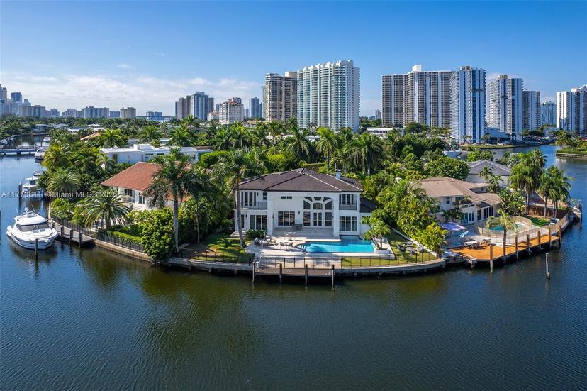 Picture of 455 Centre Is, Golden Beach FL 33160