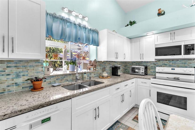 Picture of 5660 SW 99Th Ln, Cooper City FL 33328