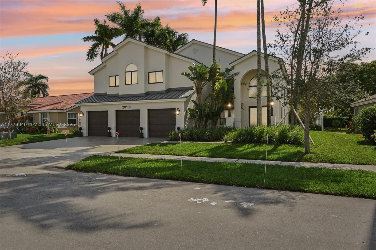 Picture of 20160 NW 9Th Dr, Pembroke Pines, FL 33029