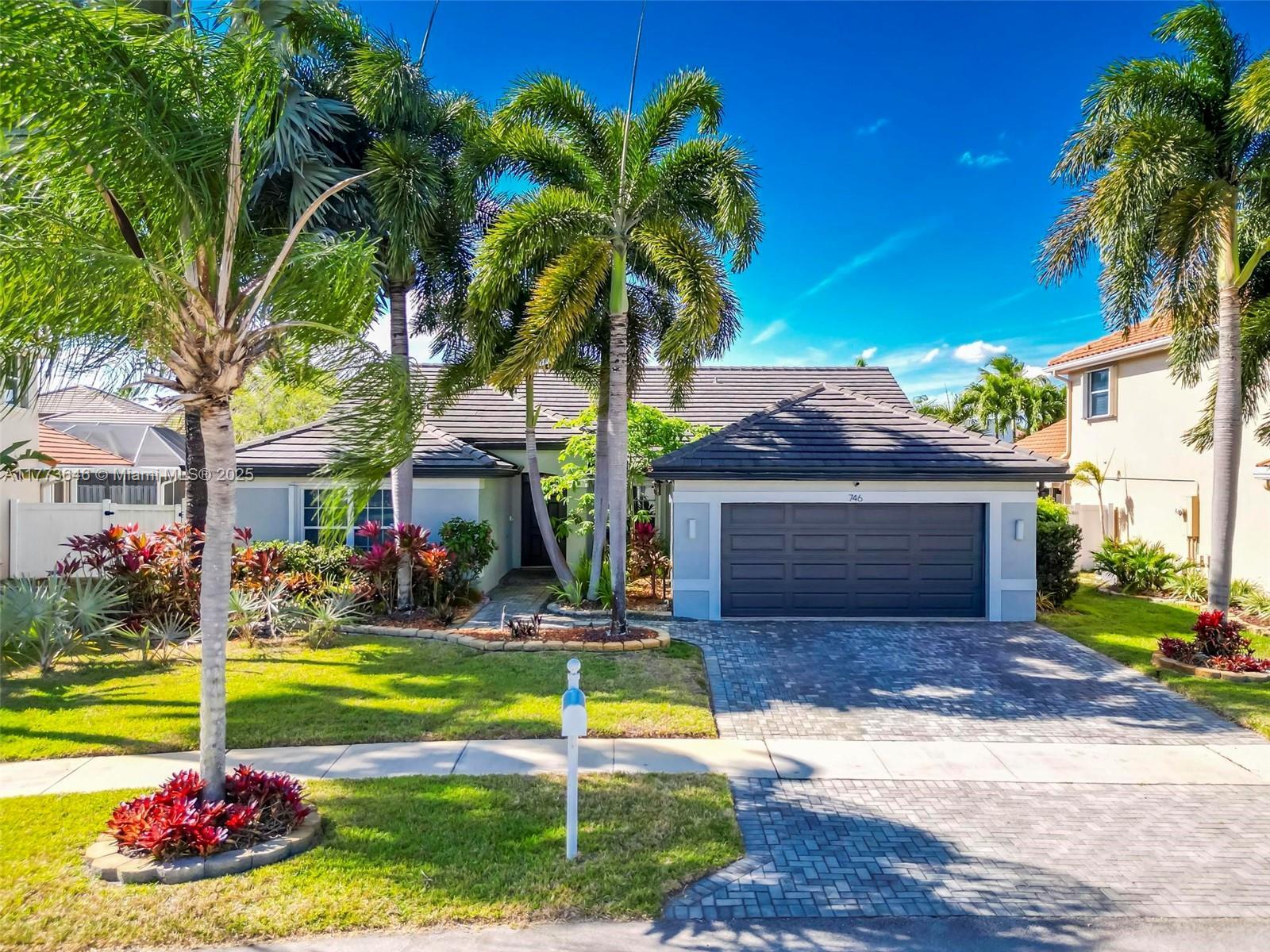 Picture of 746 NW 176Th Ave, Pembroke Pines, FL 33029