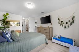 Picture of 10042 SW 220Th St, Cutler Bay, FL 33190