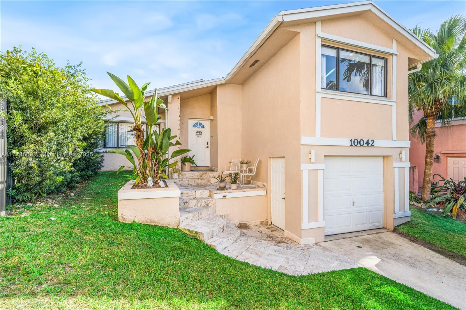 Picture of 10042 SW 220Th St, Cutler Bay, FL 33190