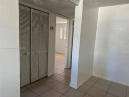 Picture of 850 E Commercial Blvd # 101A, Oakland Park, FL 33334