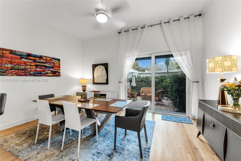 Picture of 443 Coral Way # 10, Coral Gables FL 33134