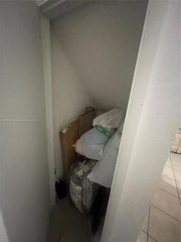 Picture of 4852 NW 9Th Drive # 4852, Plantation, FL 33317