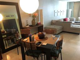 Picture of 800 West Ave # 336, Miami Beach, FL 33139