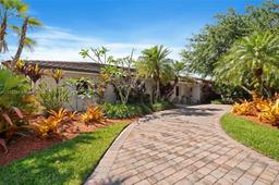 Picture of 10740 SW 74Th Ct, Pinecrest, FL 33156