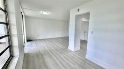 Picture of 2999 Point East Dr # C101, Aventura, FL 33160