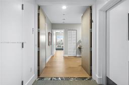 Picture of 6103 Aqua Ave # 401, Miami Beach, FL 33141