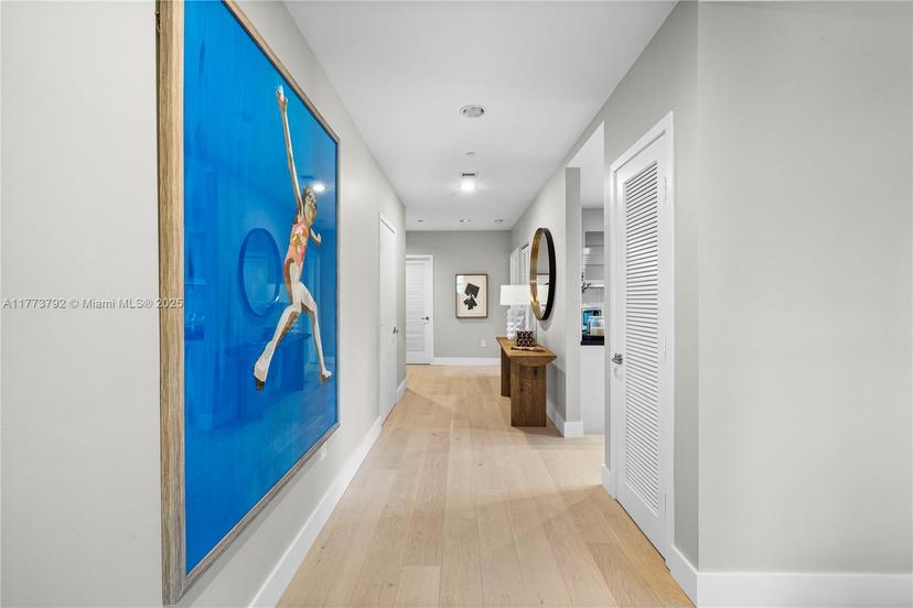 Picture of 6103 Aqua Ave # 401, Miami Beach FL 33141