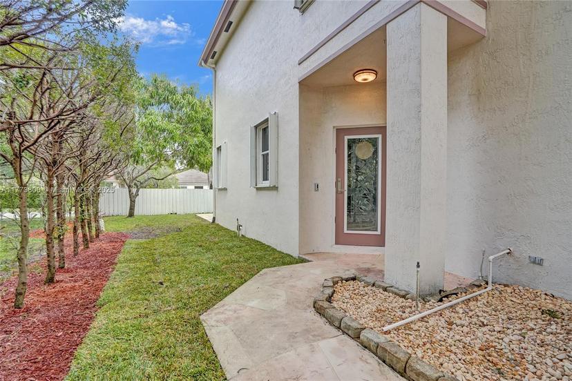 Picture of 218 NW 75Th Ter, Plantation FL 33317