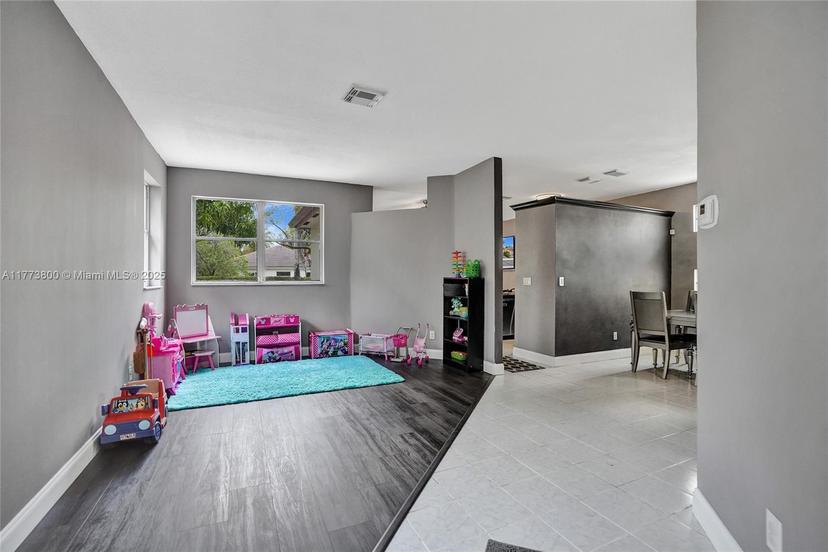 Picture of 218 NW 75Th Ter, Plantation FL 33317