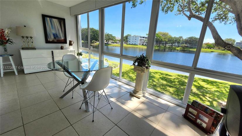 Picture of 2115 E Cambridge E # 2115, Deerfield Beach FL 33442