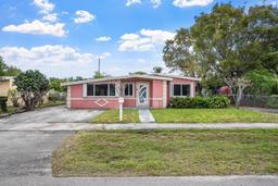 Picture of 1801 Lauderdale Manor Dr, Fort Lauderdale, FL 33311