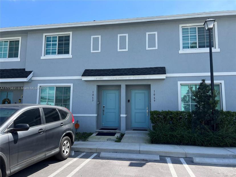 Picture of 1065 NW 4Th Ter, Florida City FL 33034