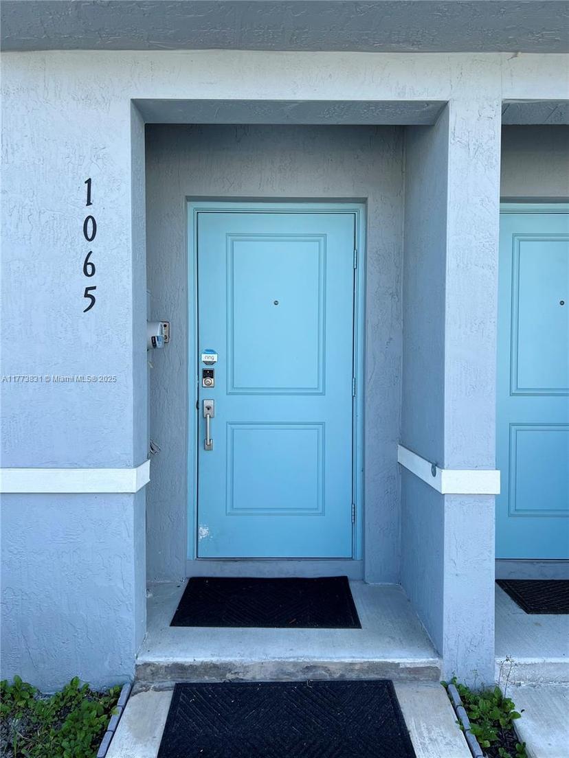 Picture of 1065 NW 4Th Ter, Florida City FL 33034