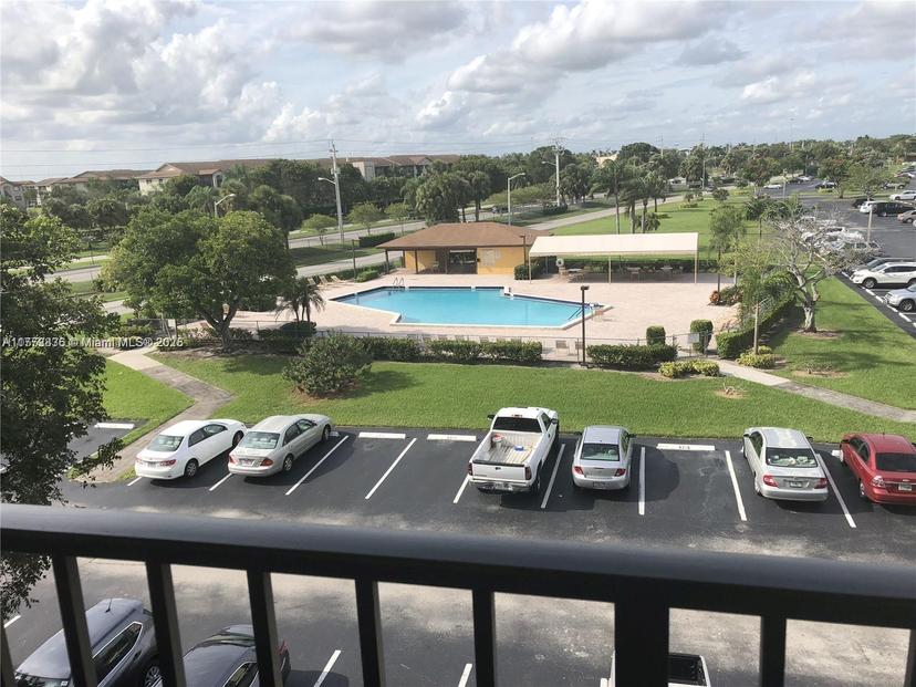 Picture of 13550 SW 6Th Ct # 413A, Pembroke Pines FL 33027