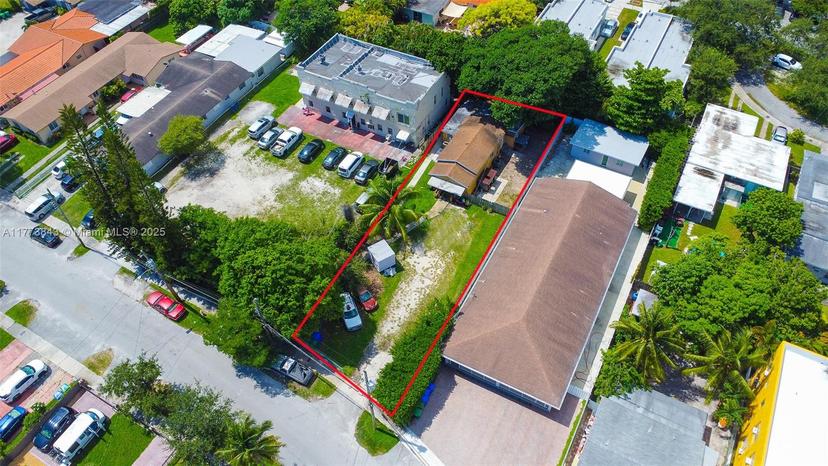 Picture of 460 NW 23Rd Ct, Miami FL 33125