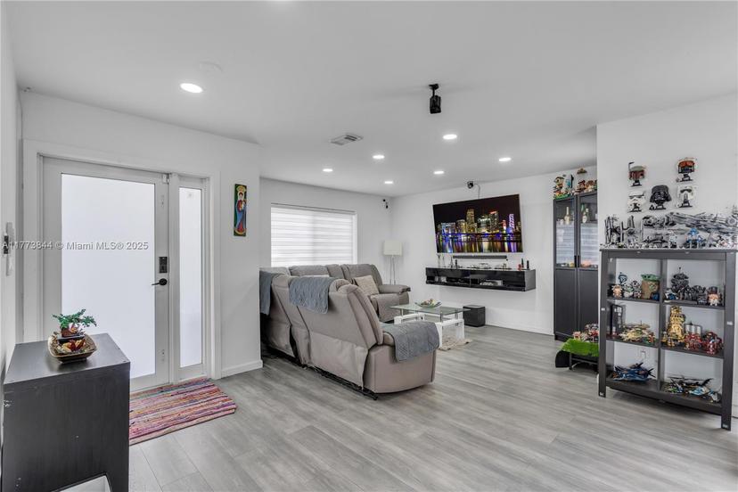 Picture of 13351 SW 27Th St, Miami FL 33175