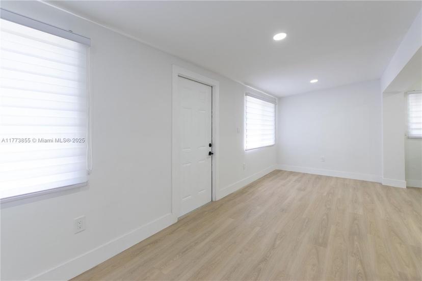 Picture of 2475 NW 95Th Ter, Miami FL 33147