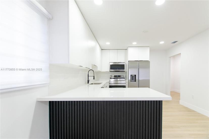 Picture of 2475 NW 95Th Ter, Miami FL 33147